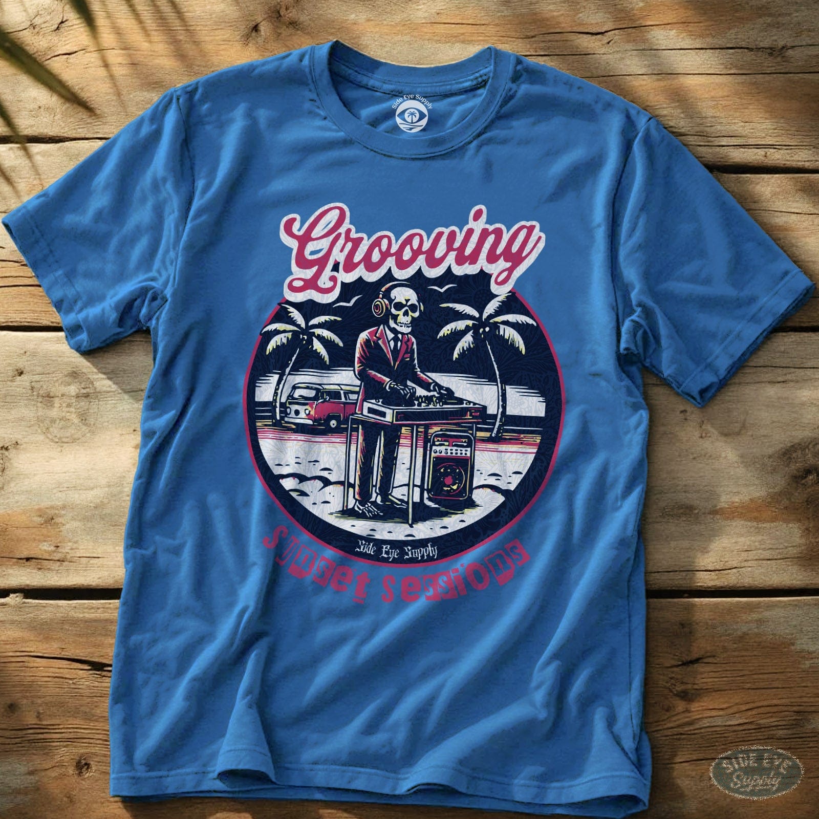 Grooving - Retro Red Tee Royal / S - by Side Eye Supply - Surf Beach Life Apparel