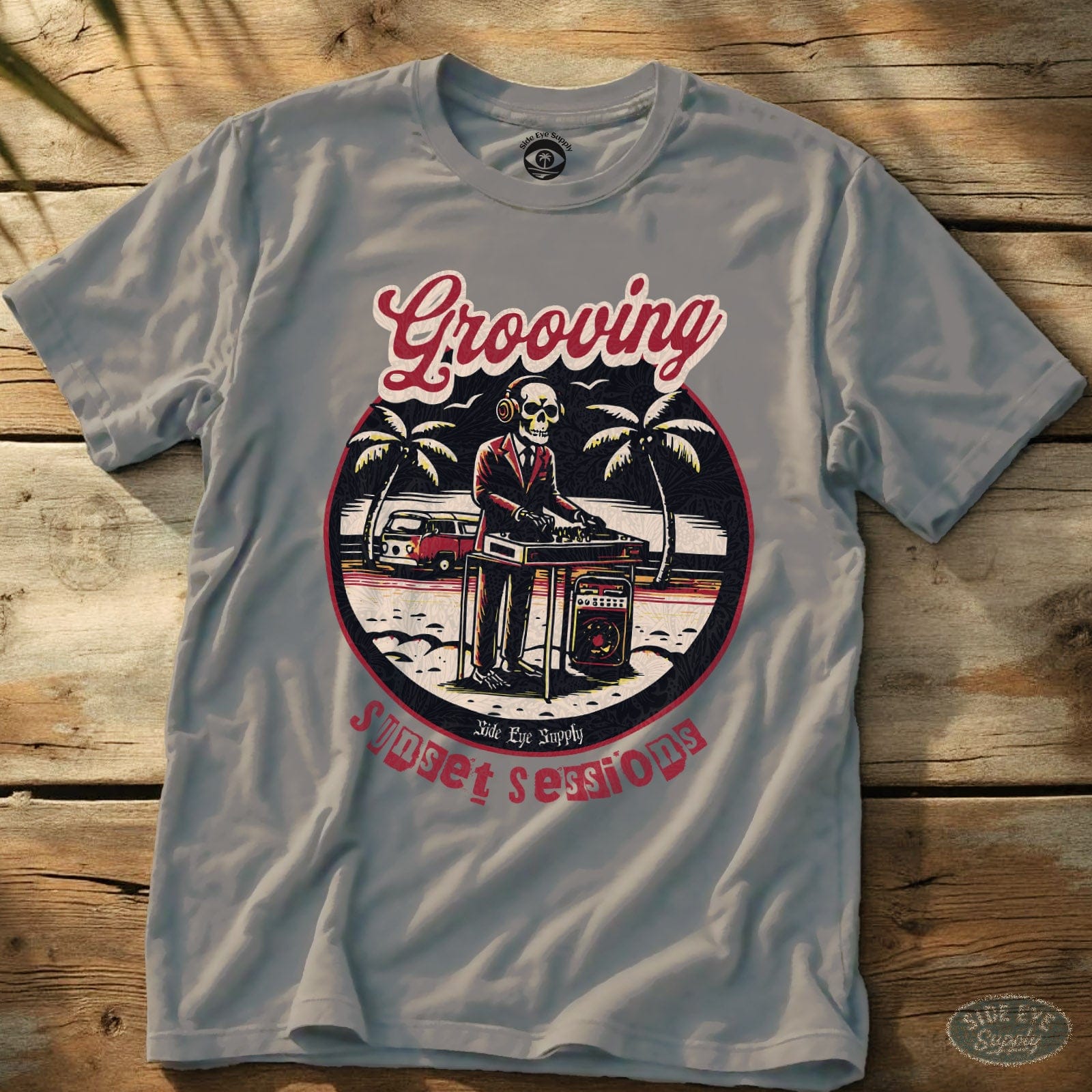 Grooving - Retro Red Tee Ice Grey / S - by Side Eye Supply - Surf Beach Life Apparel