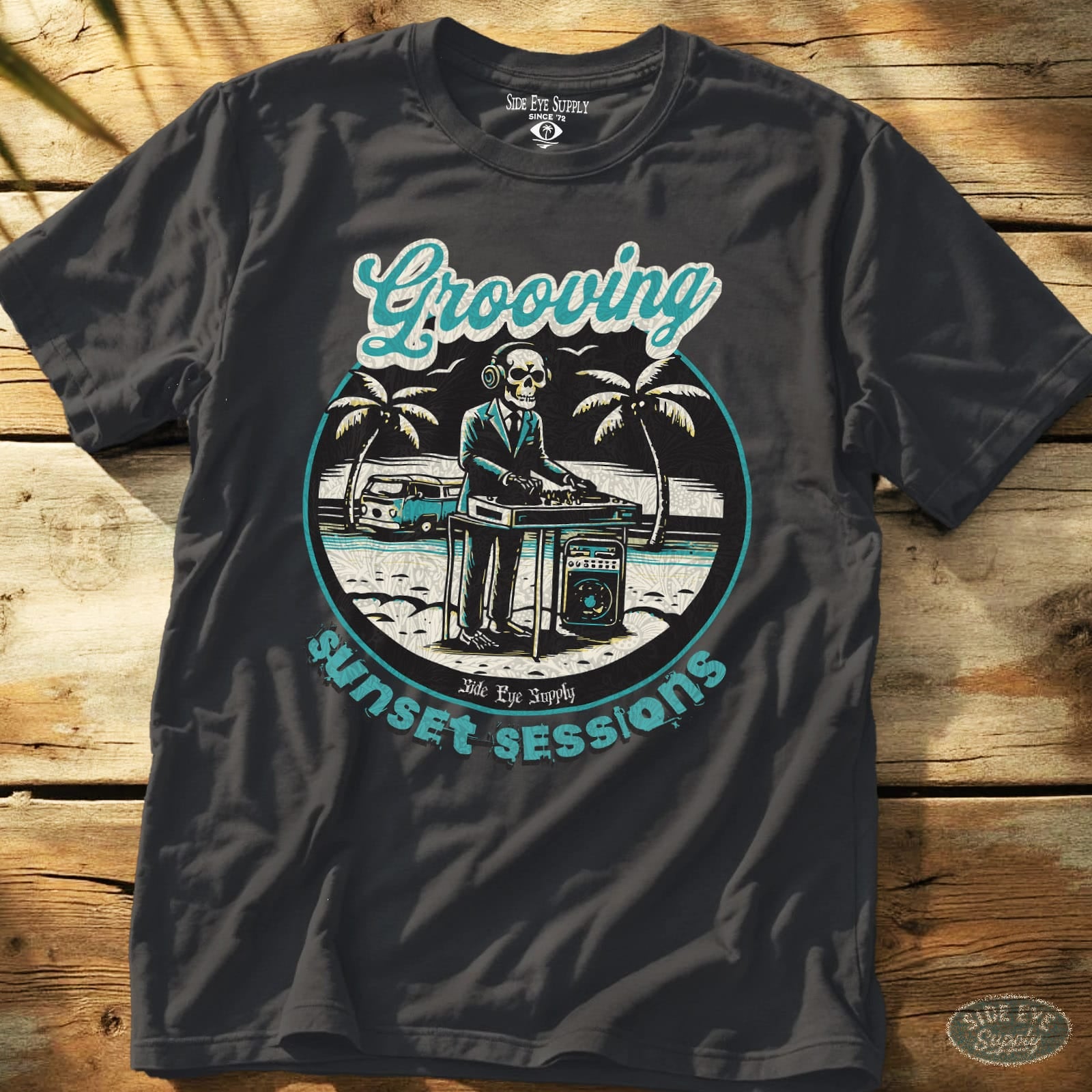Grooving Tee Charcoal / S - by Side Eye Supply - Surf Beach Life Apparel