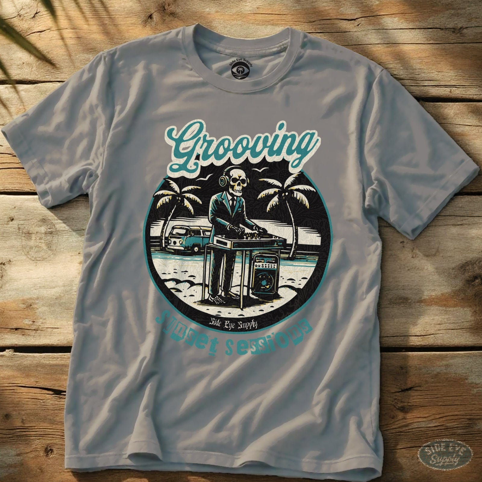 Grooving - Tide Foam Teal Tee Ice Grey / S - by Side Eye Supply - Surf Beach Life Apparel
