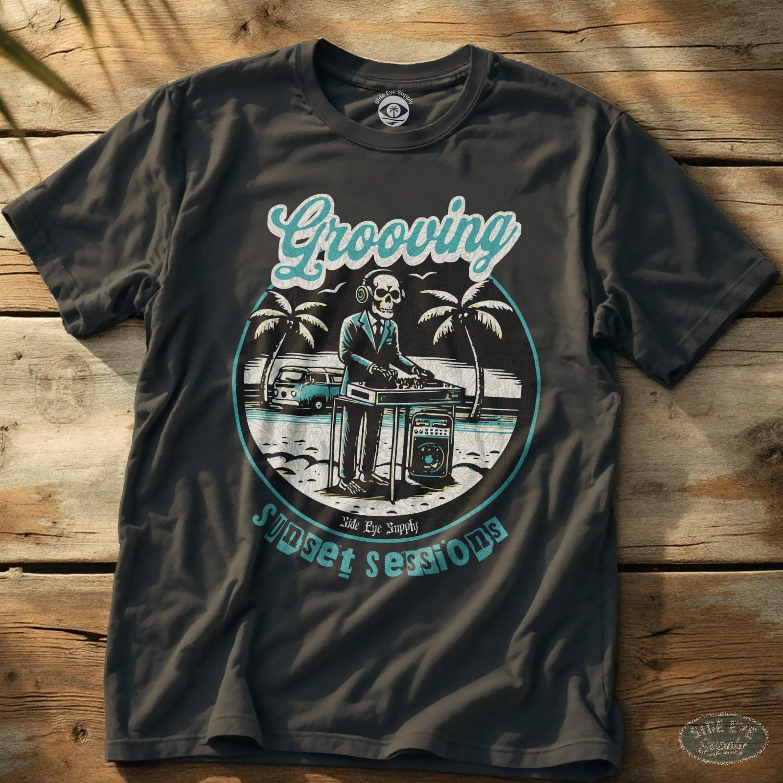 Grooving - Tide Foam Teal Tee Charcoal / S - by Side Eye Supply - Surf Beach Life Apparel